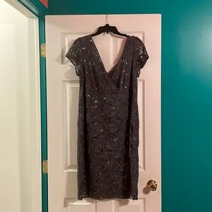 Brand: Scarlett; Gray; Size: 16W